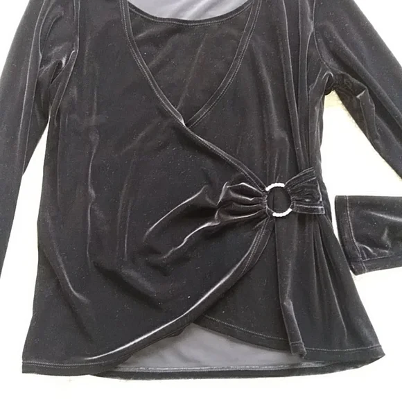 Elementz Faux Wrap Faux Rhinestone Velour Top S Black - Picture 3 of 9